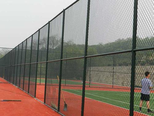 學校體育場圍欄網(wǎng)